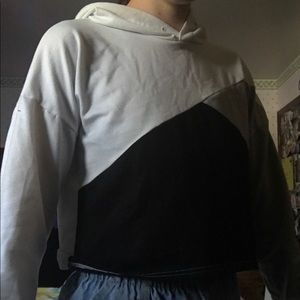 color block cropped hoodie